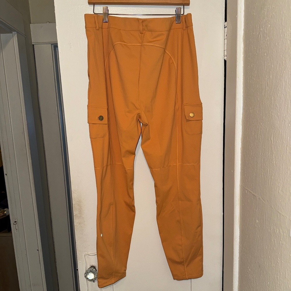 Halara - NWT: Daystretch High-Waisted Skinny Cargo Pants (Size XL) - Picture 4 of 5